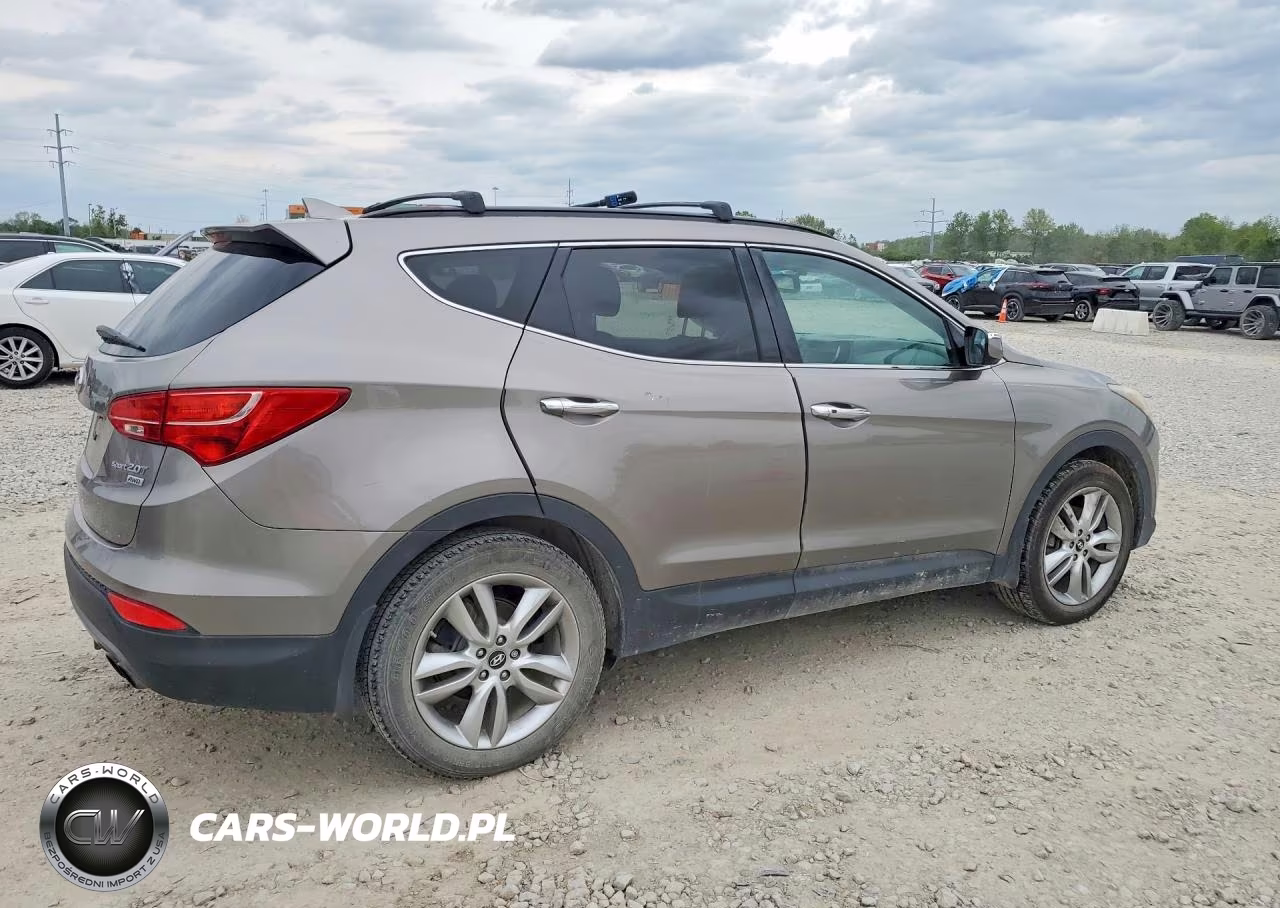 2014 Hyundai Santa Fe Sport 2.0T VIN:5XYZUDLA8EG210516 - 3