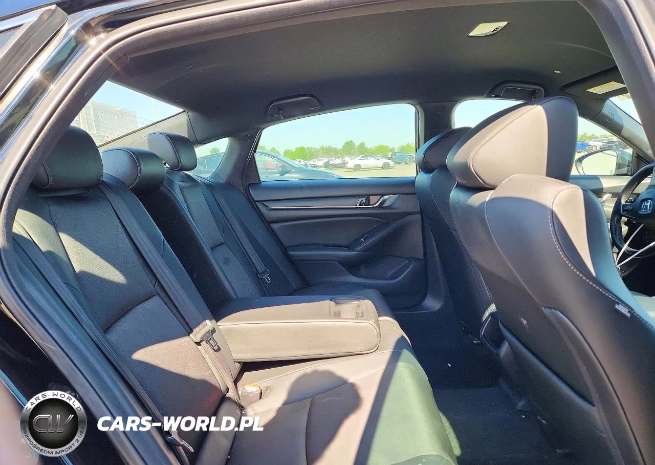 2019 Honda Accord Sport VIN:1HGCV1F34KA109064 - 10