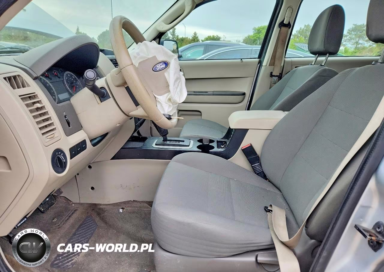 2012 Ford Escape Xls VIN:1FMCU0C72CKC19895 - 7