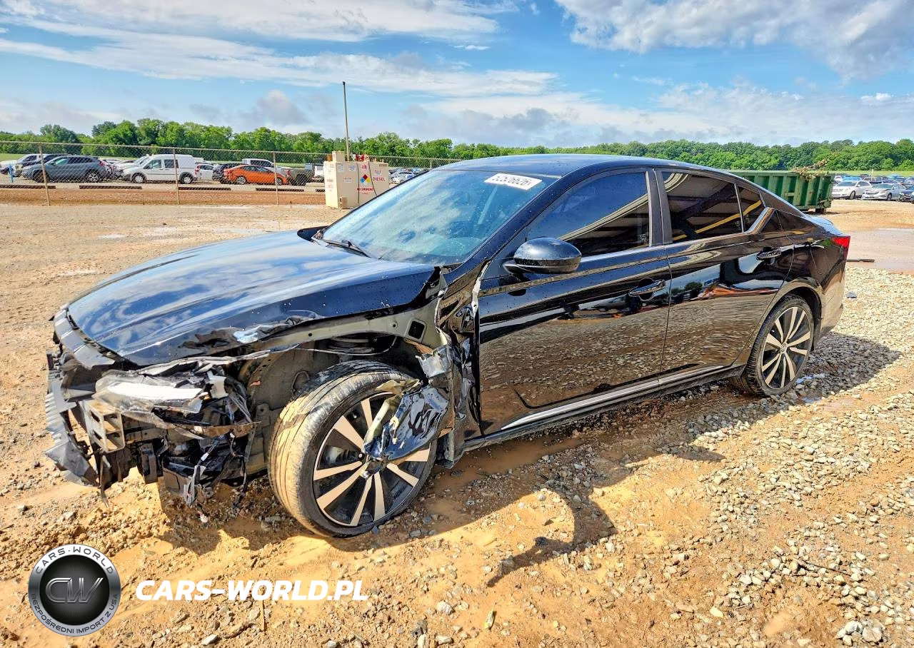 2021 Nissan Altima Sr