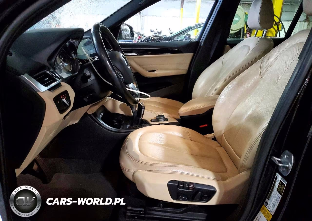 2017 BMW X1 Sdrive28I VIN:WBXHU7C31H5H36844 - 7
