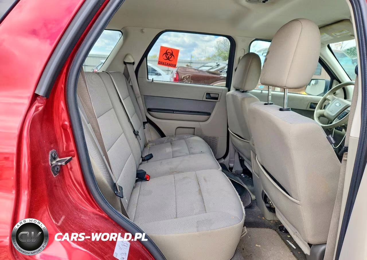 2012 Ford Escape Xlt VIN:1FMCU9D71CKC68492 - 10