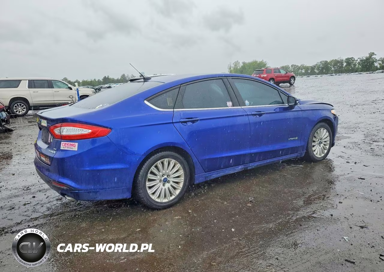 2015 Ford Fusion Se Hybrid VIN:3FA6P0LU1FR141937 - 3