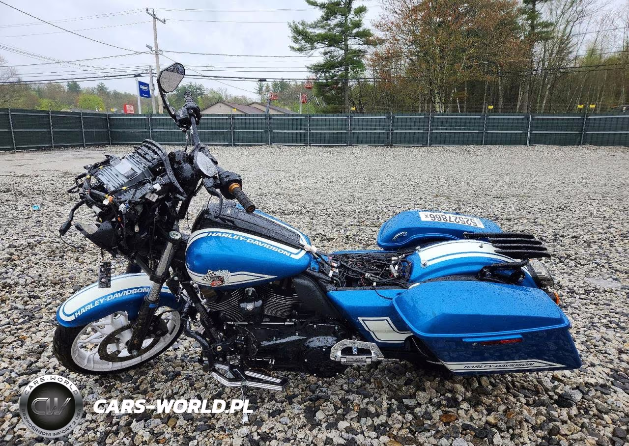 2023 Harley-Davidson Fltrxst VIN:1HD1ACL16PB658250 - 3
