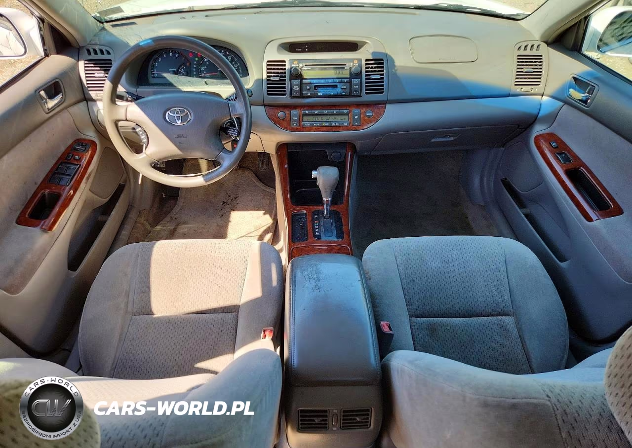 2002 Toyota Camry Xle VIN:4T1BE32K02U036353 - 8