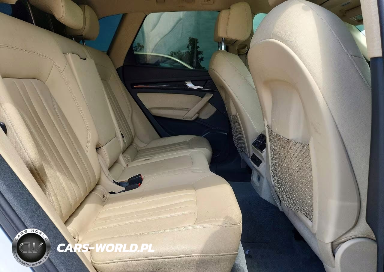 2019 Audi Q5 Premium VIN:WA1ANAFY0K2129303 - 11