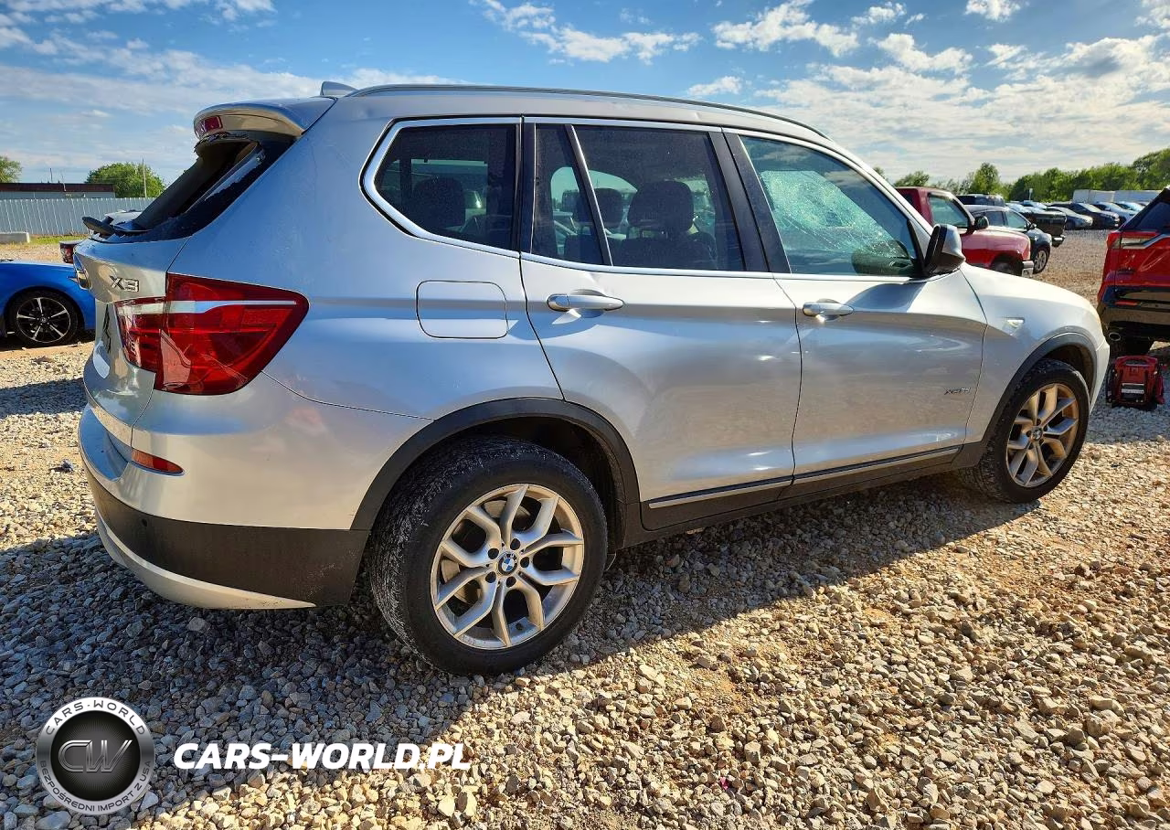 2011 BMW X3 xDrive35I VIN:5UXWX7C55BL734039 - 3