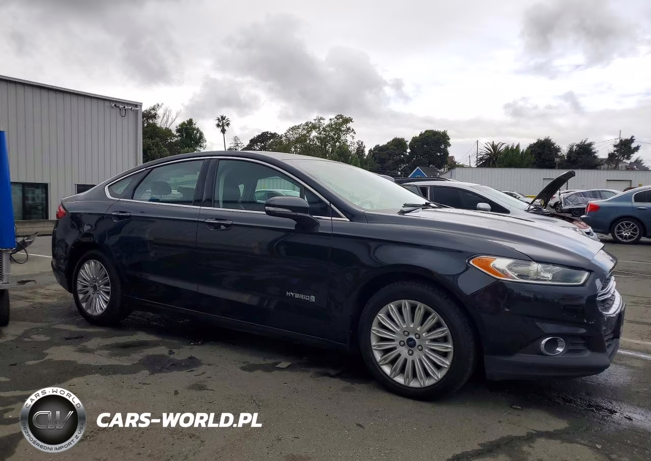 2015 Ford Fusion Se Hybrid VIN:3FA6P0LU9FR128448 - 4