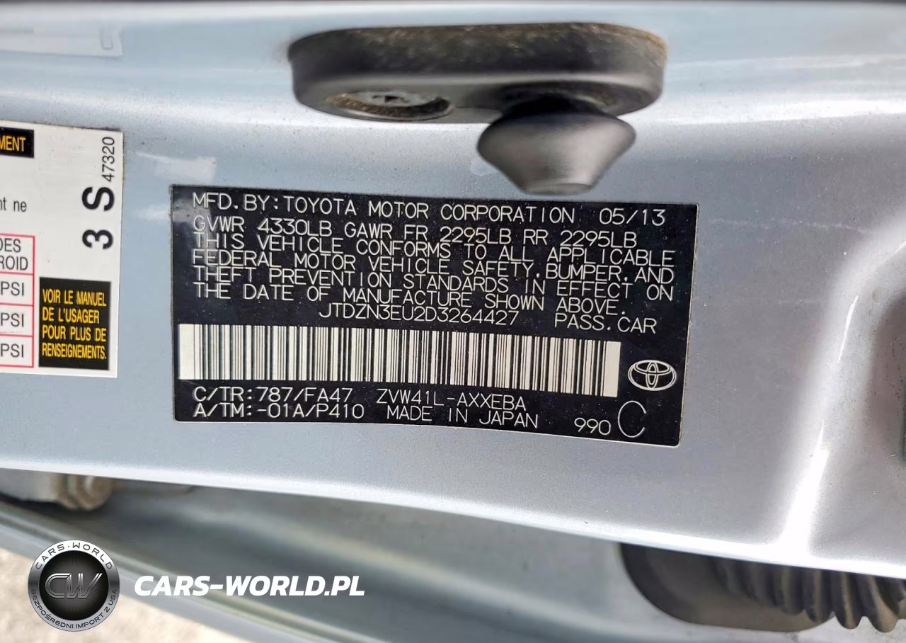 2013 Toyota Prius V Three VIN:JTDZN3EU2D3264427 - 12
