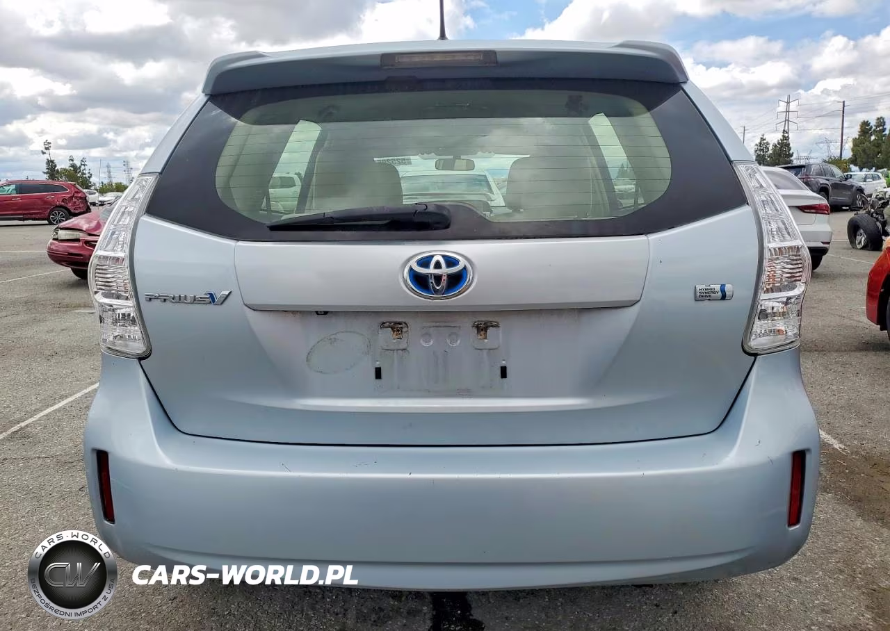 2013 Toyota Prius V Three VIN:JTDZN3EU2D3264427 - 6