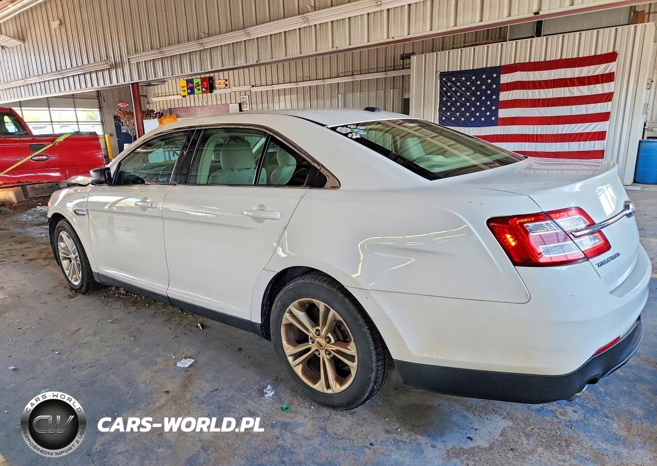 2017 Ford Taurus Se VIN:1FAHP2D80HG119752 - 2