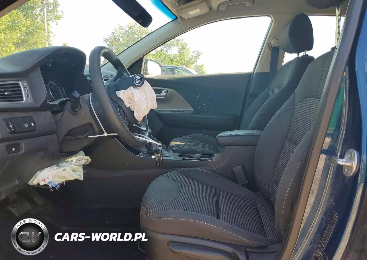 2019 Kia Niro Lx VIN:KNDCB3LC8K5261641 - 7