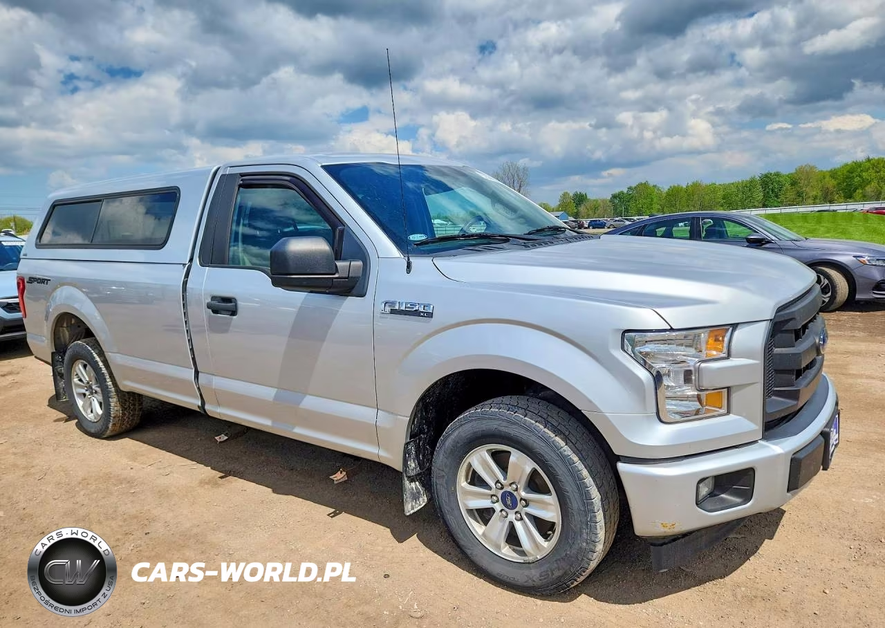 2017 Ford F150 VIN:1FTMF1C81HKD67853 - 4
