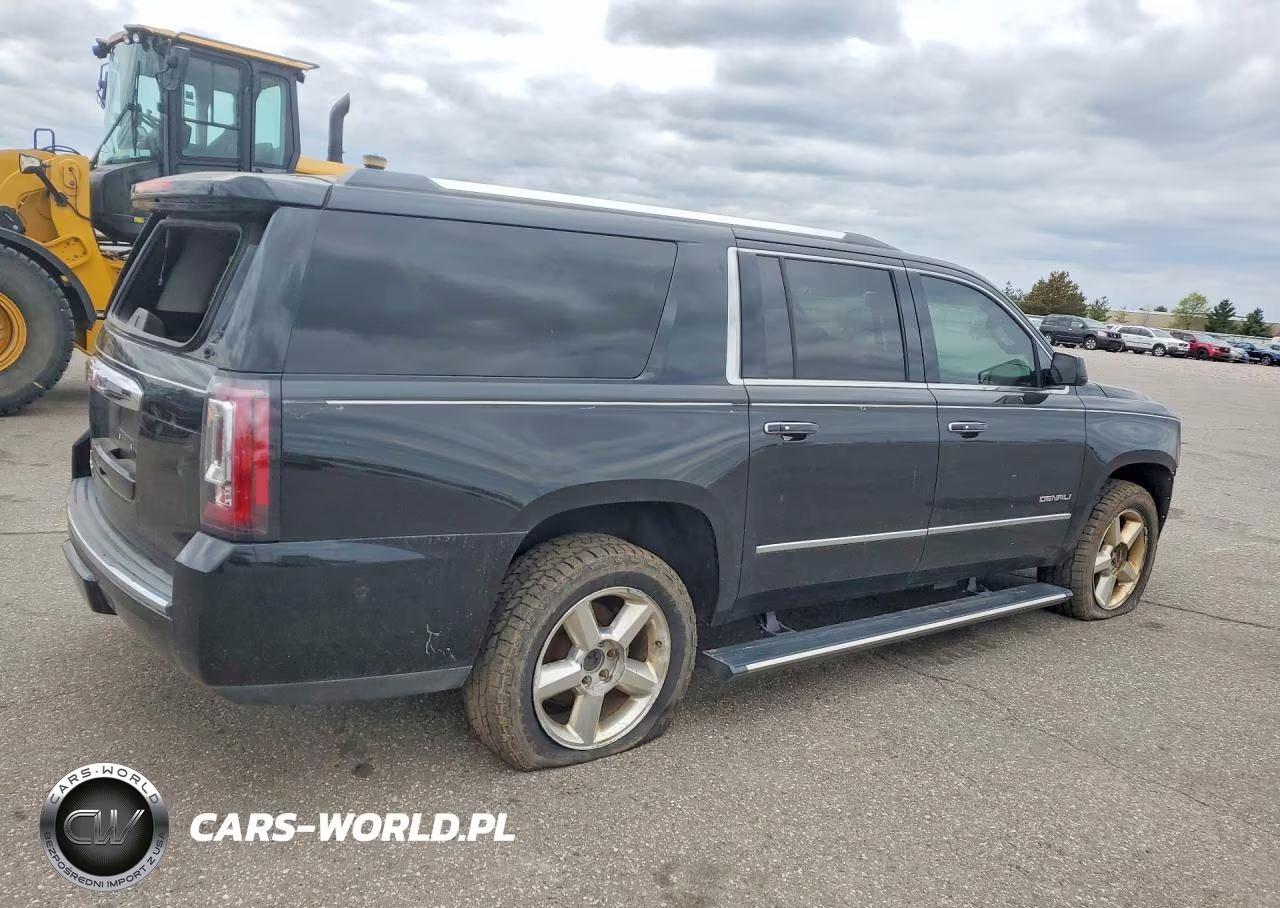 2015 GMC Yukon Xl Denali VIN:1GKS1JKJ7FR647554 - 3