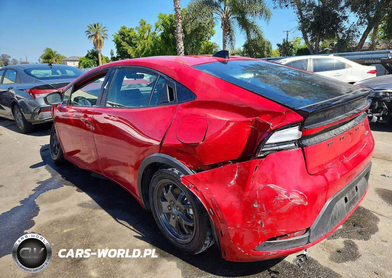 2026 Toyota Prius Le VIN:JTDACAAU9T3069100 - 2