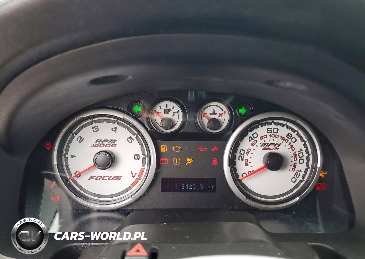 2008 Ford Focus Se VIN:1FAHP35N58W285751 - 9