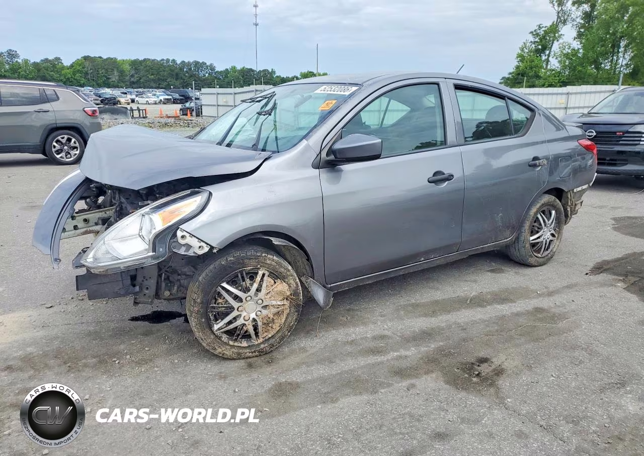 2019 Nissan Versa S Plus – zdjęcie 1 z 12