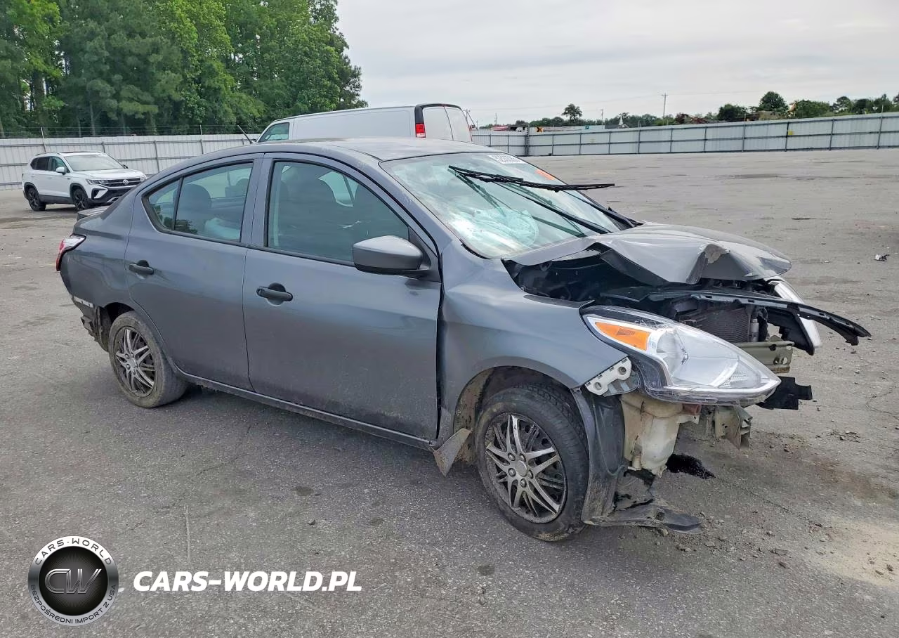 2019 Nissan Versa S Plus VIN:3N1CN7AP2KL831415 - 4