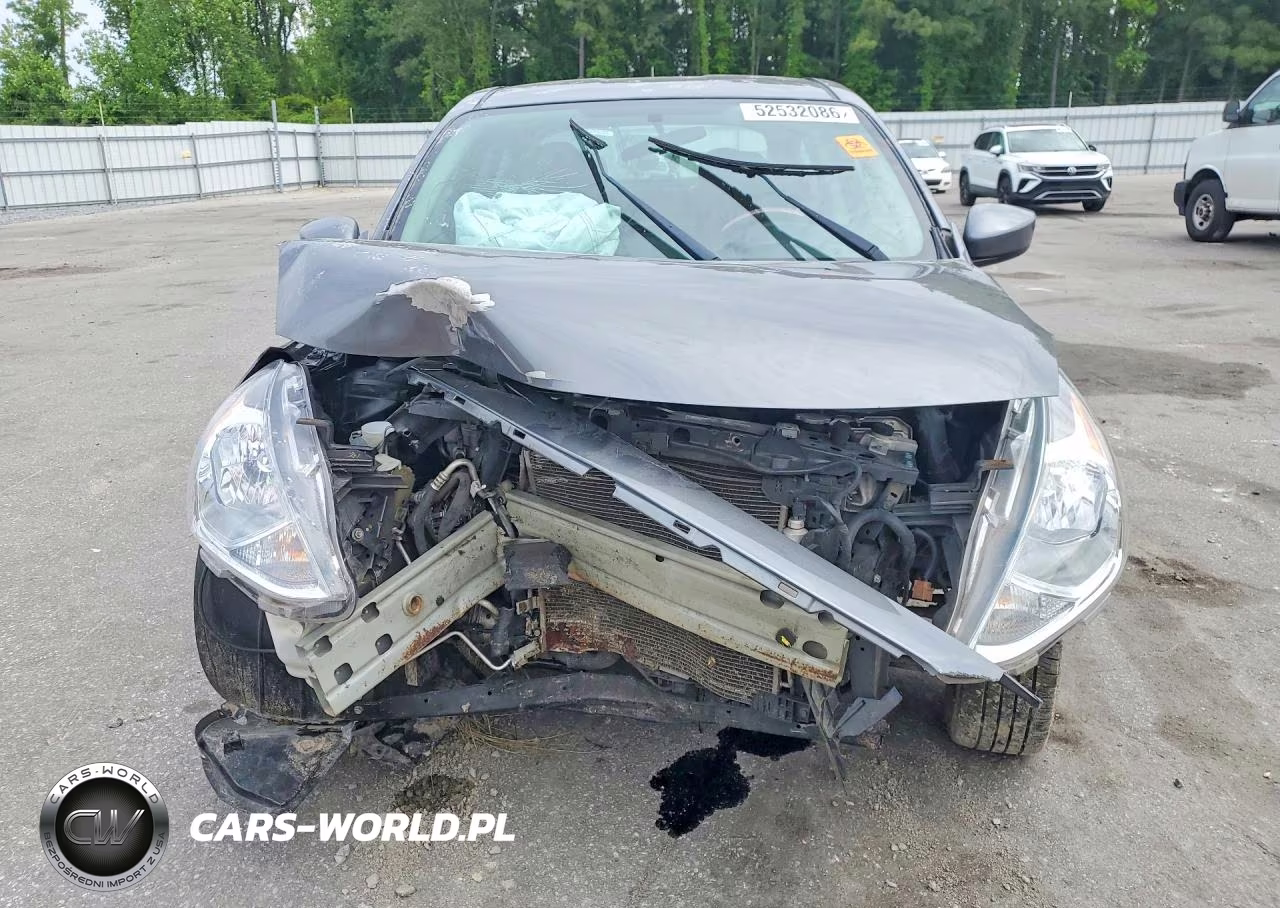 2019 Nissan Versa S Plus VIN:3N1CN7AP2KL831415 - 5