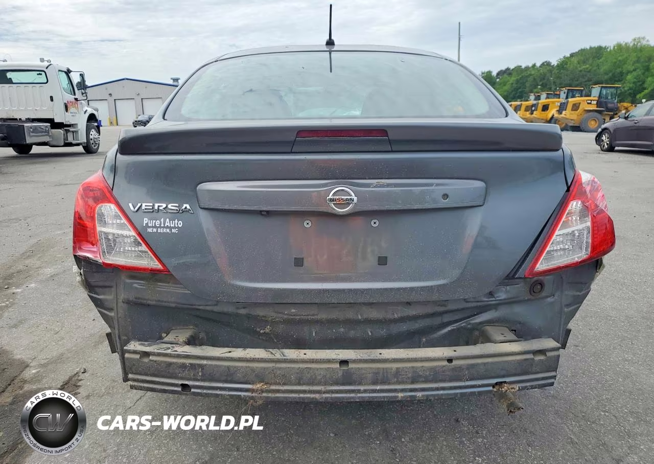 2019 Nissan Versa S Plus VIN:3N1CN7AP2KL831415 - 6