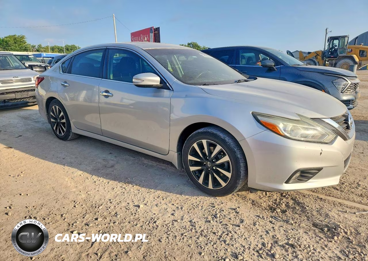 2018 Nissan Altima 2.5 Sv VIN:1N4AL3AP1JC137947 - 4