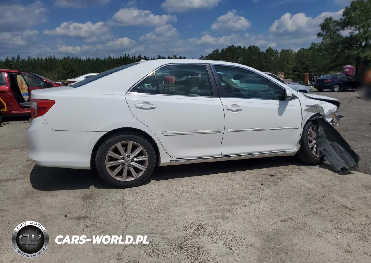 2012 Toyota Camry Hybrid VIN:4T1BD1FK3CU023681 - 3