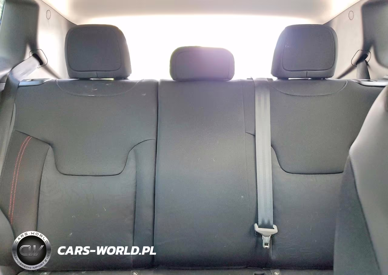 2019 Jeep Renegade Trailhawk VIN:ZACNJBC16KPK75384 - 10