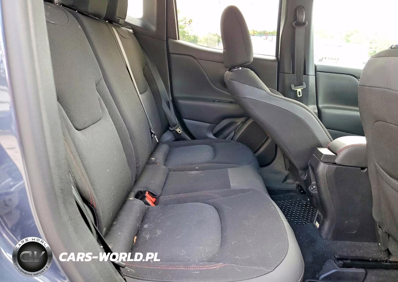 2019 Jeep Renegade Trailhawk VIN:ZACNJBC16KPK75384 - 11
