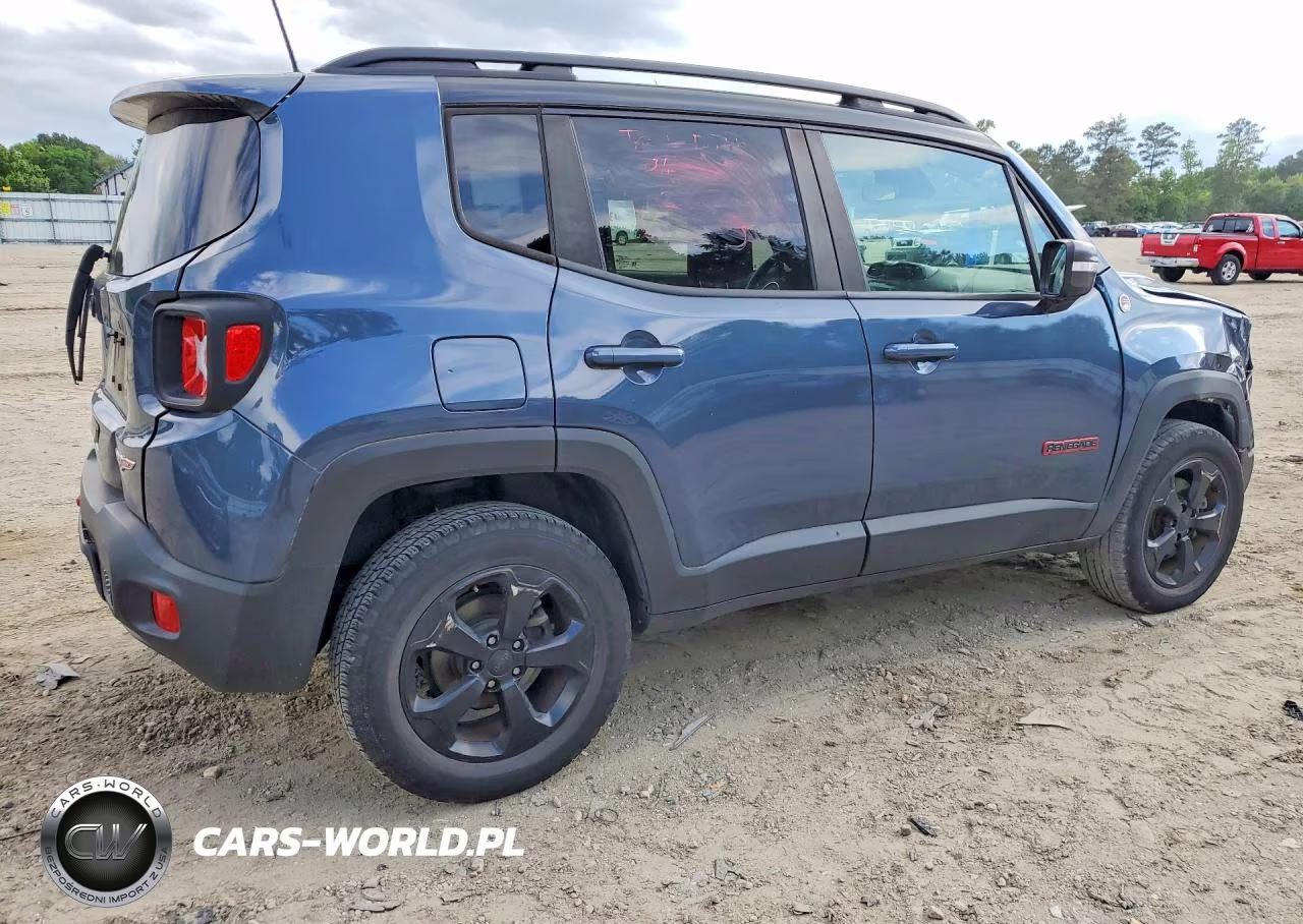 2019 Jeep Renegade Trailhawk VIN:ZACNJBC16KPK75384 - 3