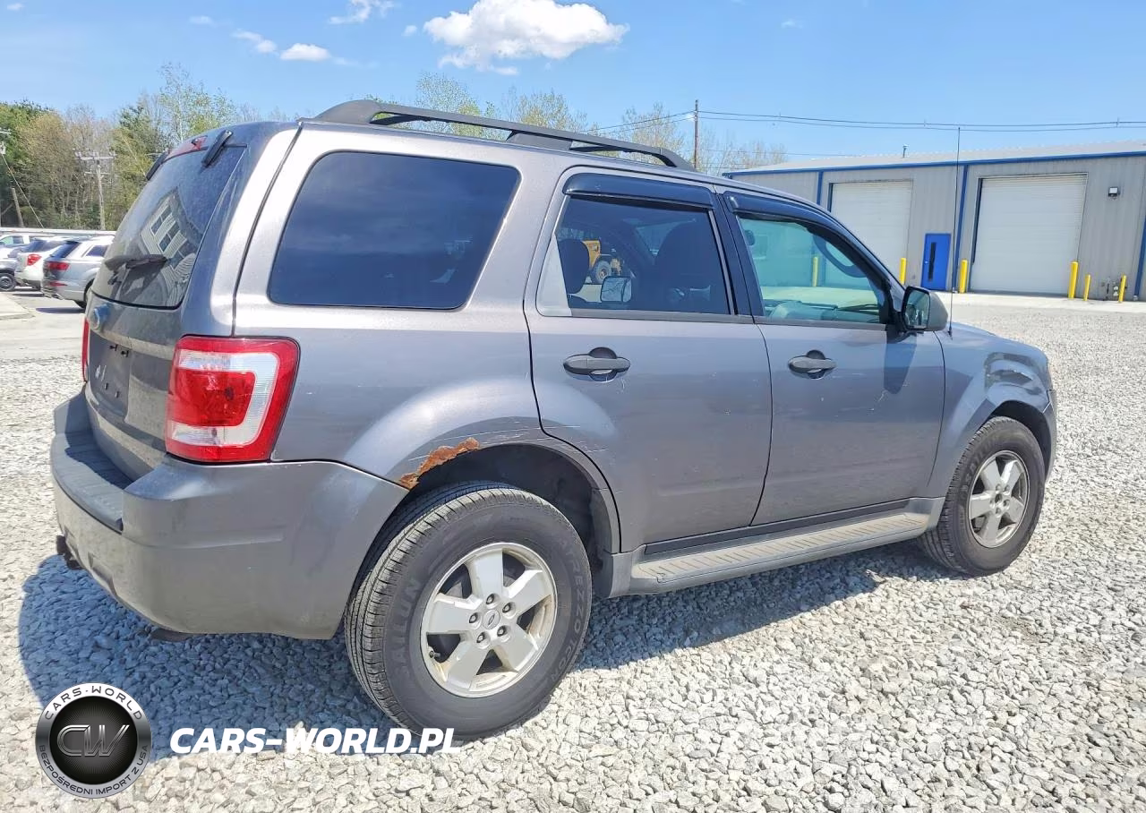 2009 Ford Escape Xlt VIN:1FMCU03GX9KA36527 - 3