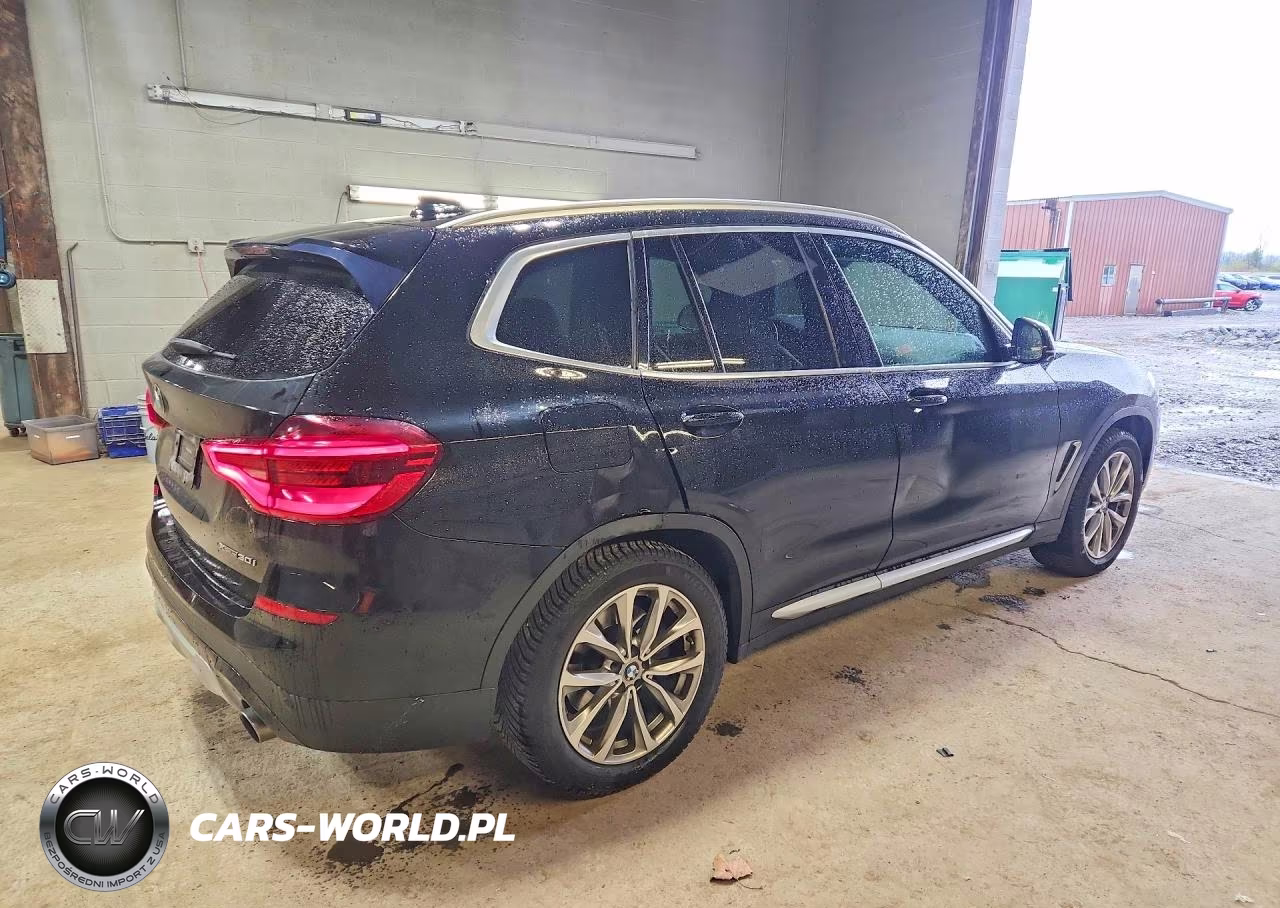 2018 BMW X3 xDrive30I VIN:5UXTR9C59JLD89740 - 3