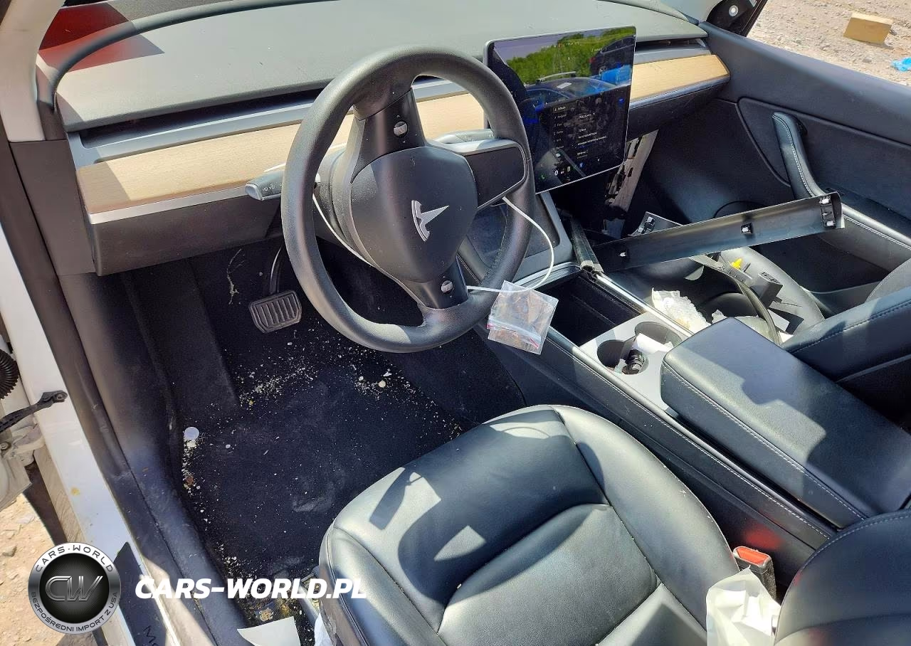 2021 Tesla Model Y VIN:5YJYGDEE0MF204248 - 8