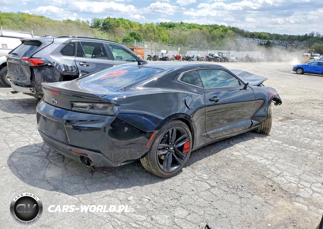2018 Chevrolet Camaro Lt VIN:1G1FB1RSXJ0176241 - 3