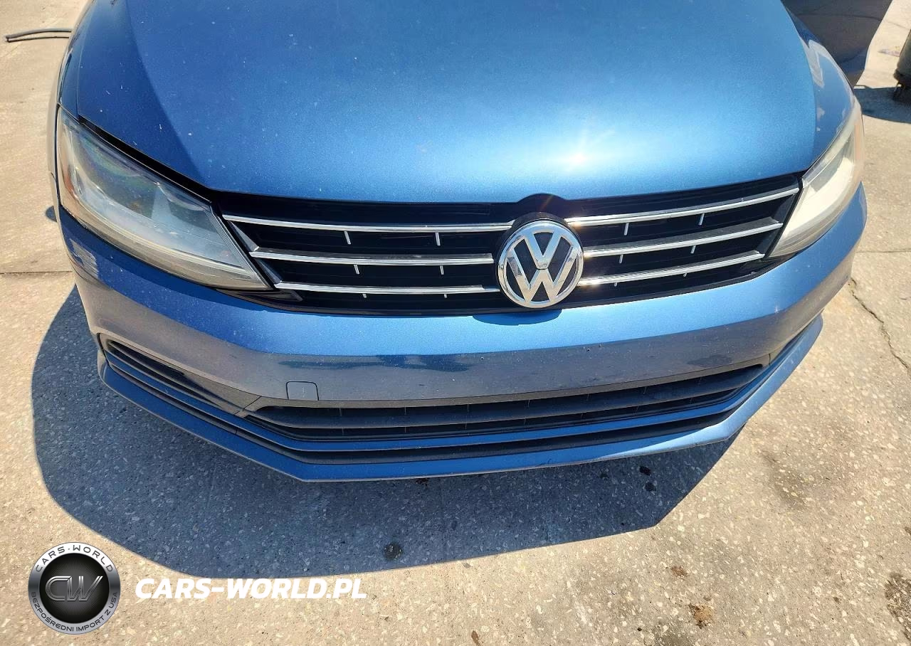 2018 Volkswagen Jetta S VIN:3VW2B7AJ4JM218618 - 11