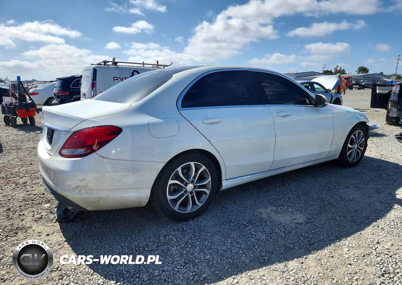 2017 Mercedes-Benz C 300 VIN:55SWF4JB4HU201654 - 3
