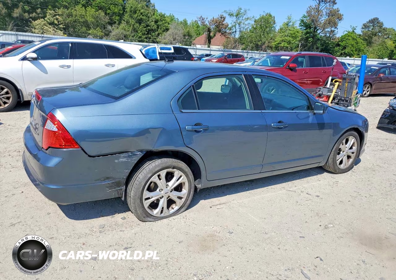 2012 Ford Fusion Se VIN:3FAHP0HA5CR217582 - 3