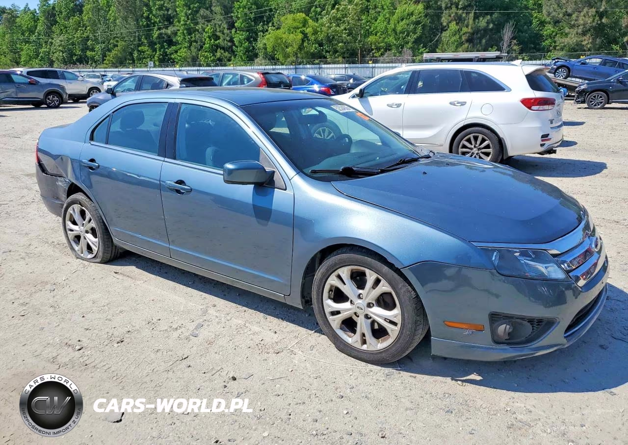 2012 Ford Fusion Se VIN:3FAHP0HA5CR217582 - 4