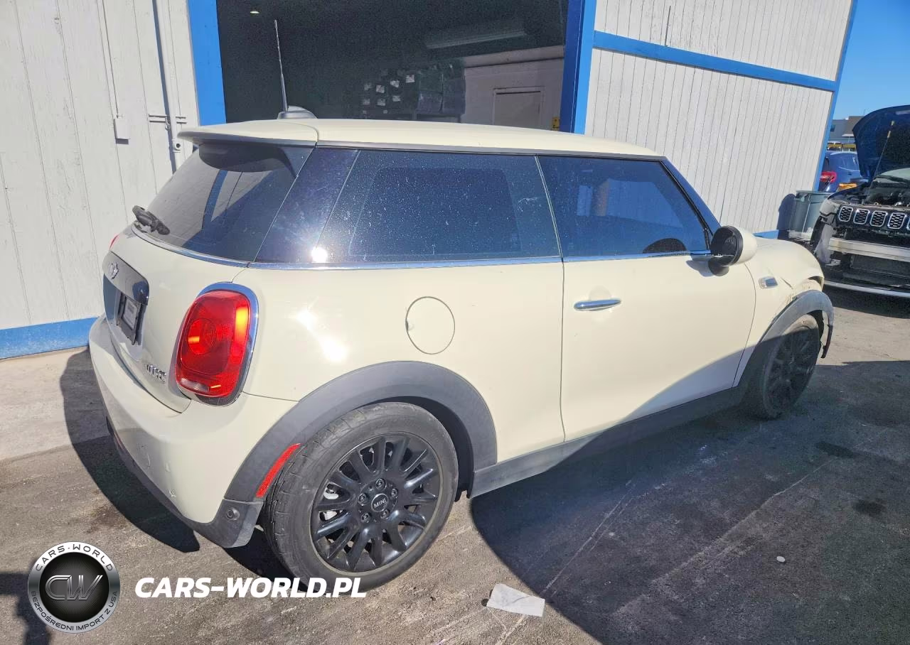 2018 Mini Cooper VIN:WMWXP5C58J2G63448 - 3