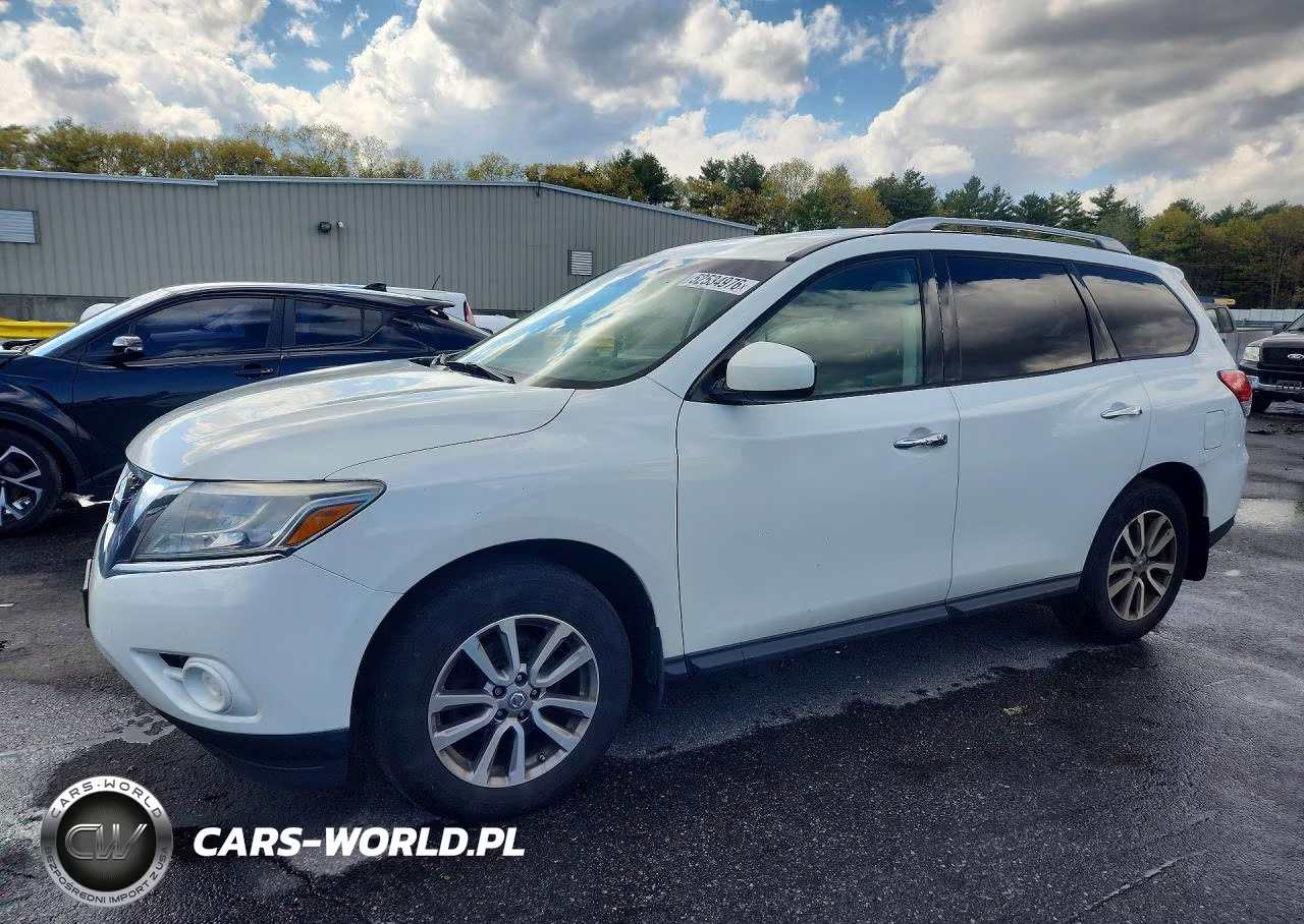 2015 Nissan Pathfinder S