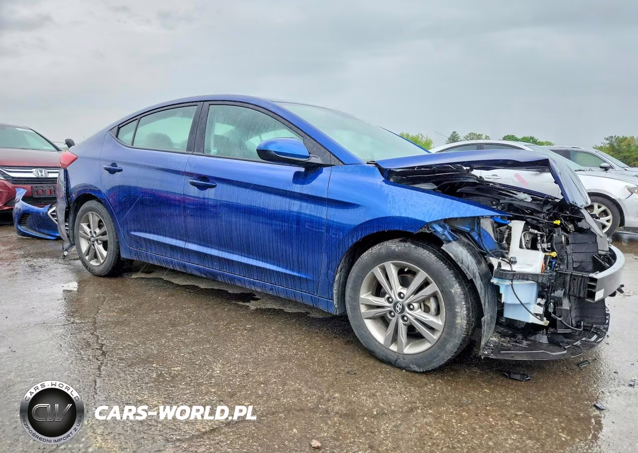 2018 Hyundai Elantra Sel VIN:5NPD84LF0JH396002 - 4