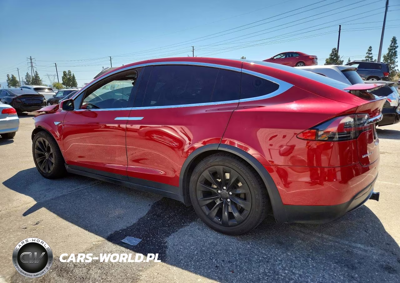 2016 Tesla Model X VIN:5YJXCBE22GF012352 - 2