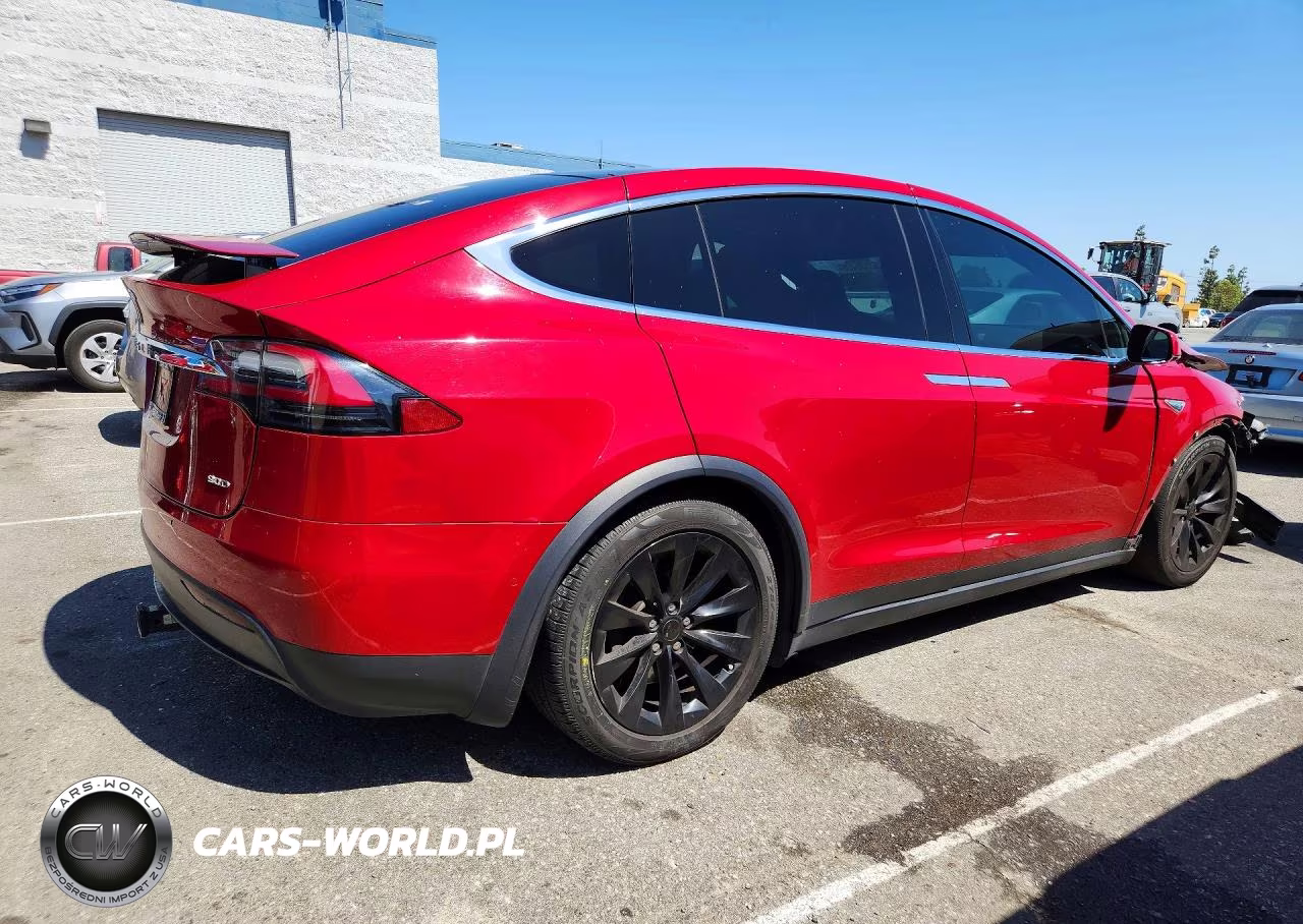 2016 Tesla Model X VIN:5YJXCBE22GF012352 - 3