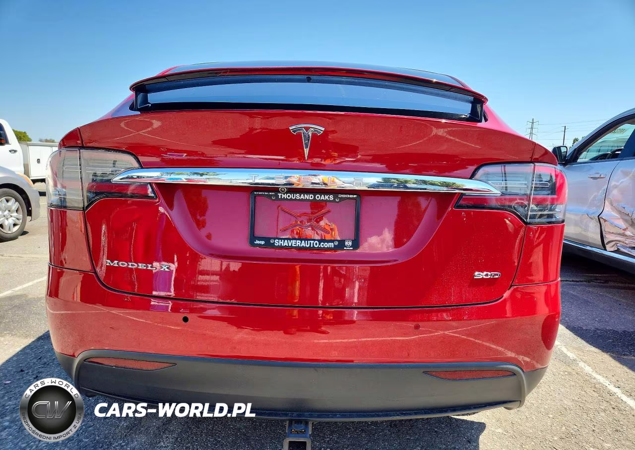 2016 Tesla Model X VIN:5YJXCBE22GF012352 - 6