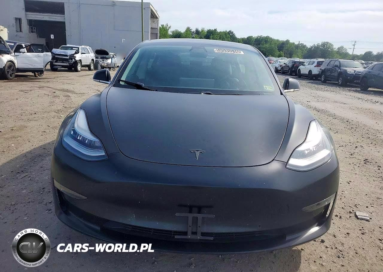 2020 Tesla Model 3 VIN:5YJ3E1EC6LF713143 - 5