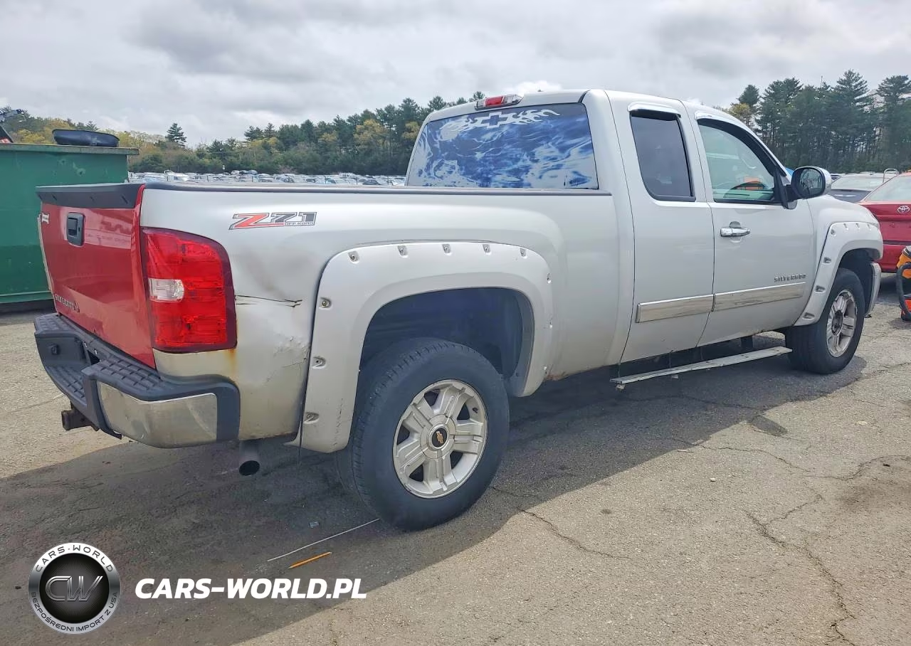 2011 Chevrolet Silverado K1500 Lt VIN:1GCRKSE31BZ388516 - 3