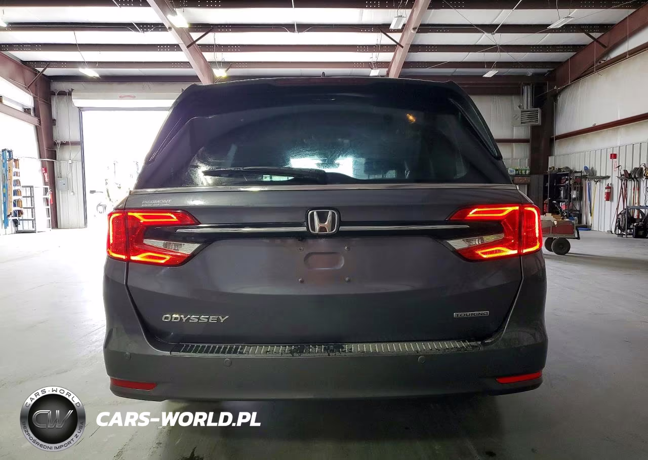 2024 Honda Odyssey Touring VIN:5FNRL6H86RB041162 - 6