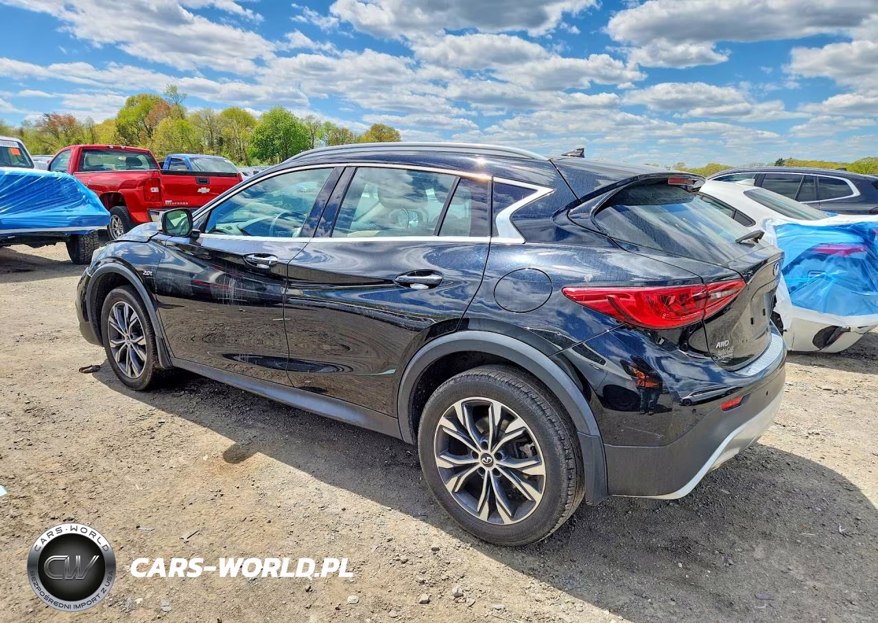 2018 Infiniti Qx30 Premium VIN:SJKCH5CR0JA049933 - 2