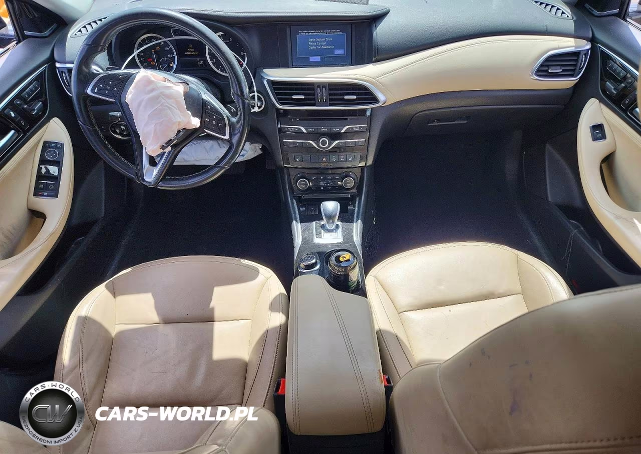 2018 Infiniti Qx30 Premium VIN:SJKCH5CR0JA049933 - 8