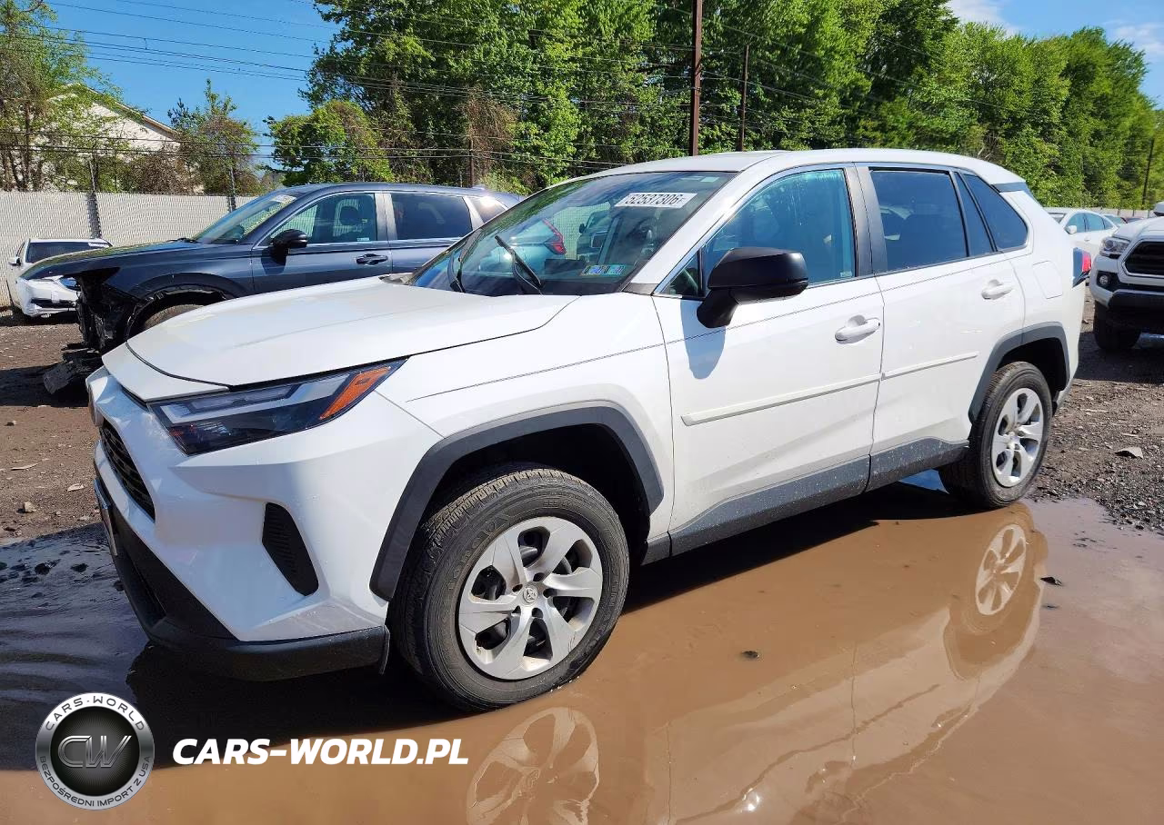 2023 Toyota Rav4 Le – zdjęcie 1 z 13