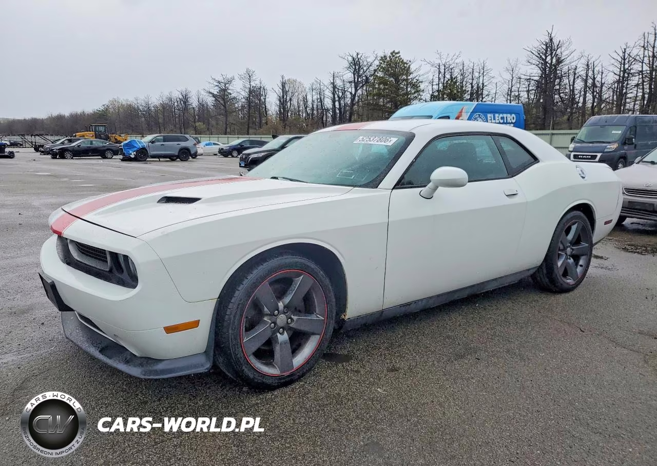 2013 Dodge Challenger Sxt